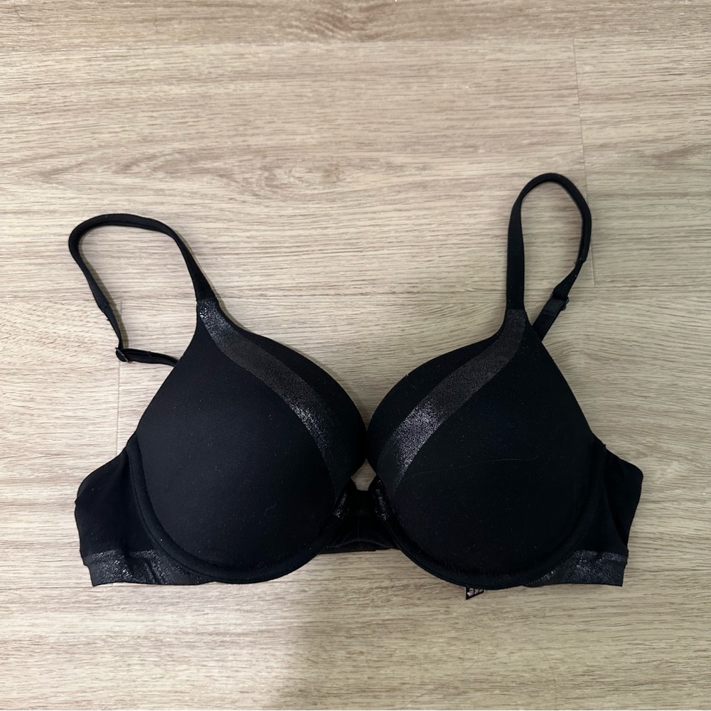Victoria’s Secret Body by Victoria Perfect Shape Shimmer Sparkle Push-up Bra